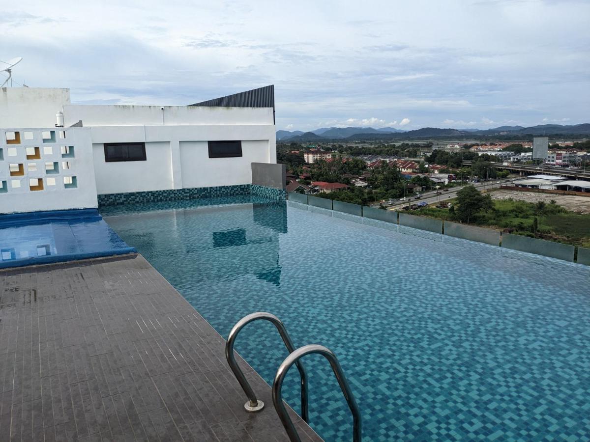 Alor Setar Imperio By Im Staycation 3Bedroom & Rooftop Pool Dış mekan fotoğraf